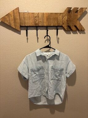 Bella Dahl Light Blue Denim Button-Front Shirt
